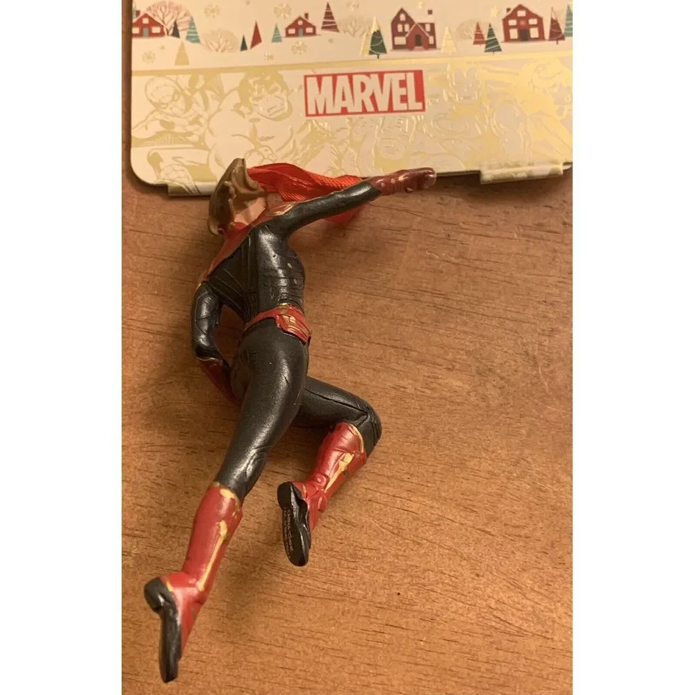 Disney Store Captain‎ Marvel Sketchbook Ornament New With Tags